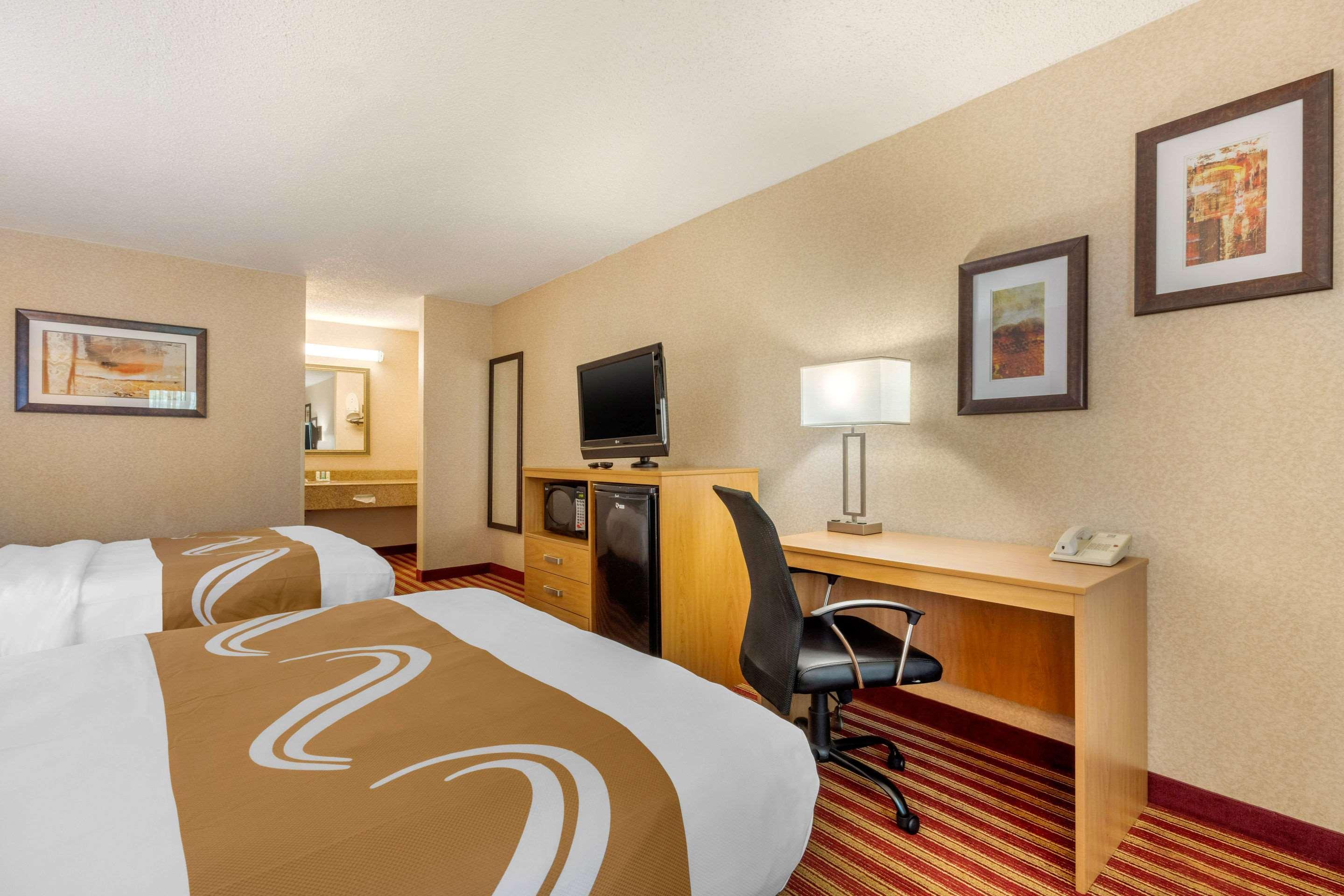 Quality Inn Exit 4 Clarksville Eksteriør billede
