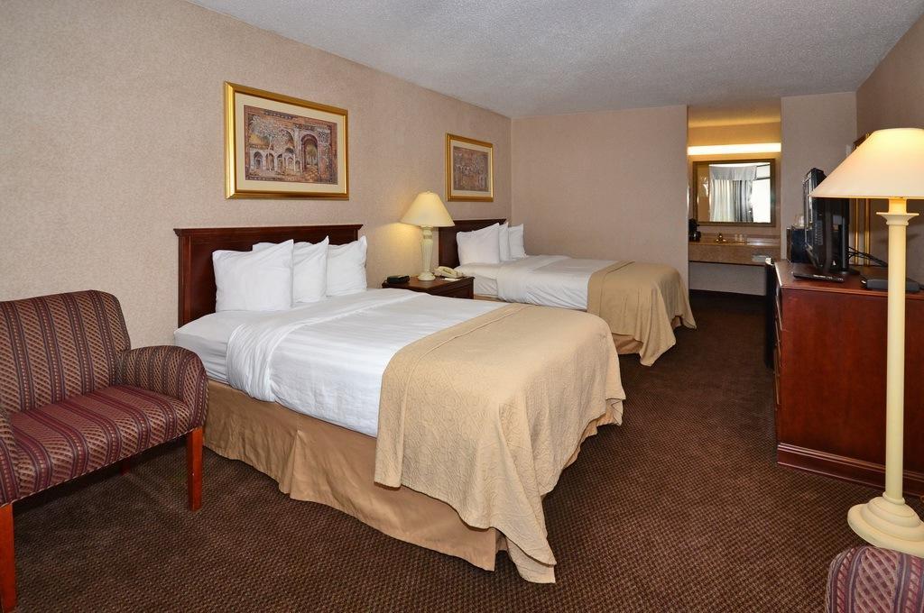 Quality Inn Exit 4 Clarksville Eksteriør billede