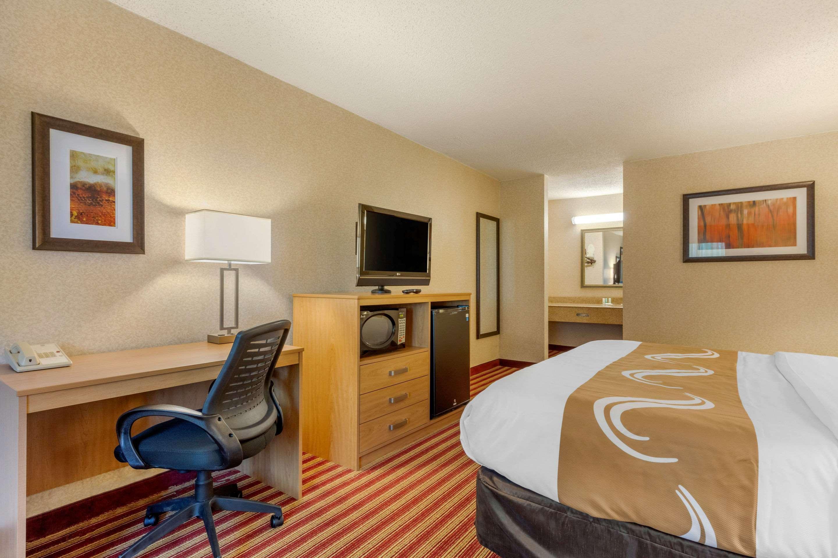 Quality Inn Exit 4 Clarksville Eksteriør billede